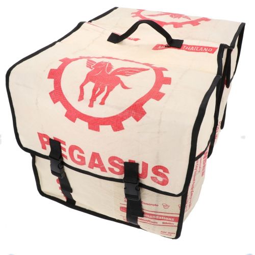 Dubbele fietstas van gerecyclede cementzakken - Mumba Pegasus