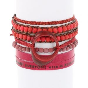 Colombianas - set kleurrijke handgemaakte armbandjes - roze - rood - bordeaux