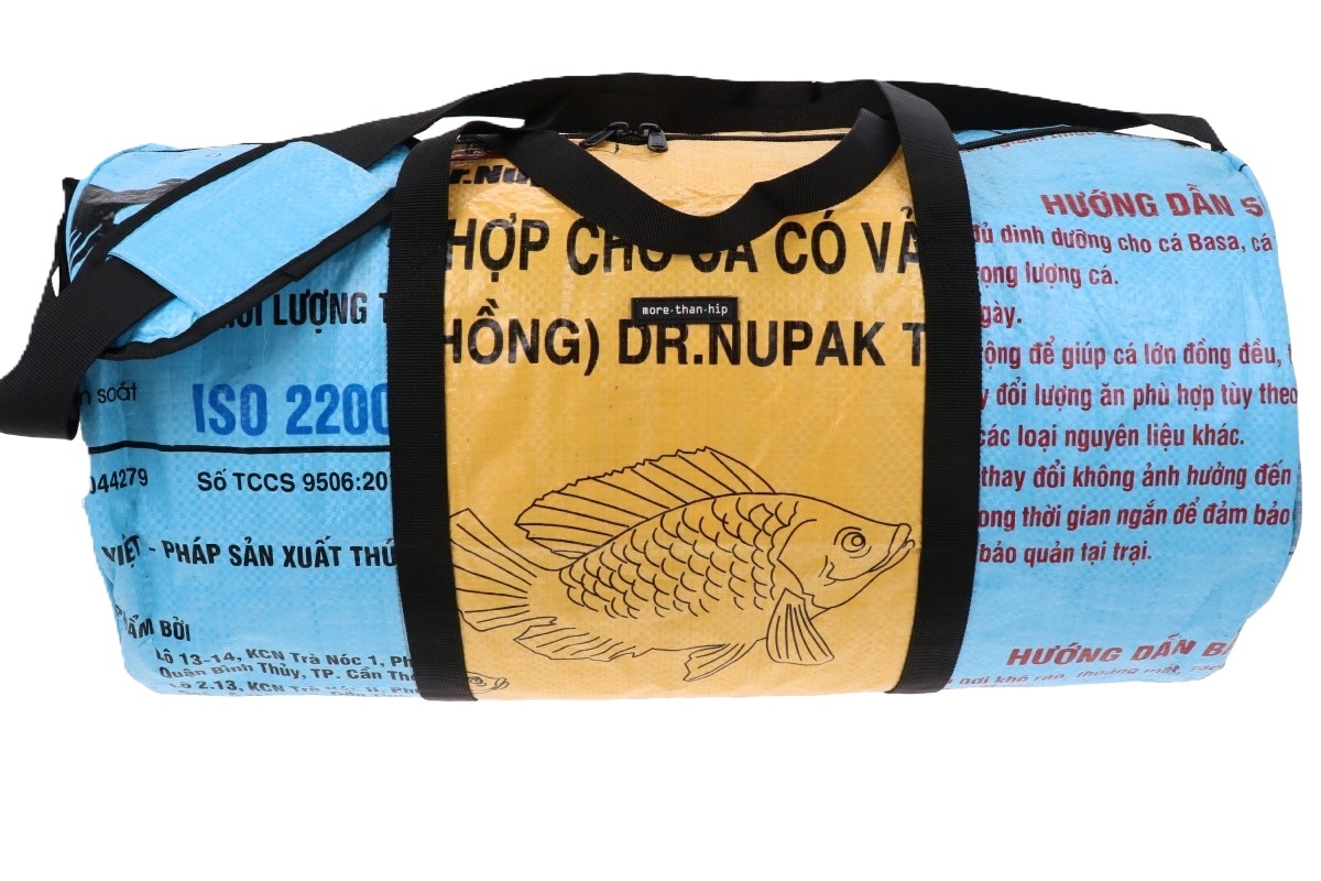 Weekend of sporttas 40 L van gerecyclede visvoerzakken Jumbo L geel blauw