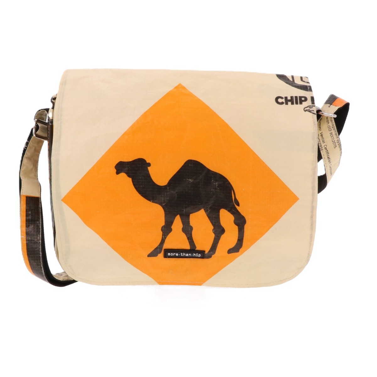 Handtas van gerecyclede cementzakken Qinisa kameel