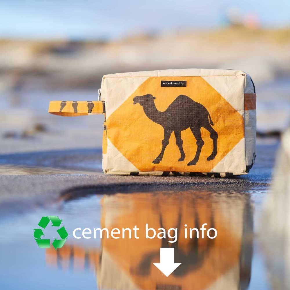 cement-washbag-toilettas-kulturbeutel-zement-met_tekst